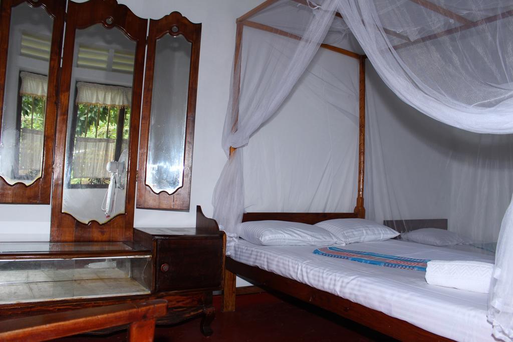 Abberny Villa Midigama Room photo