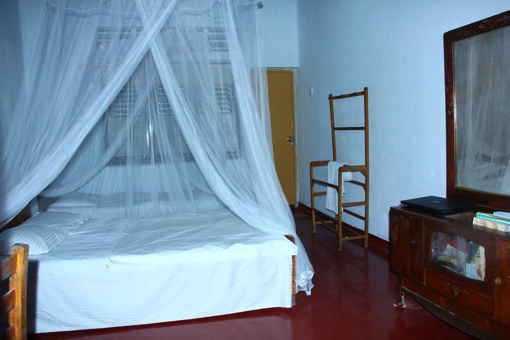 Abberny Villa Midigama Room photo